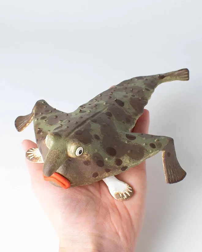 Helen Burgess, une artiste qui donne vie à des créatures rigolotes en céramique helen burgess une artiste qui donne vie a des creatures rigolotes en ceramique 11 helen-burgess-une-artiste-qui-donne-vie-a-des-creatures-rigolotes-en-ceramique-11