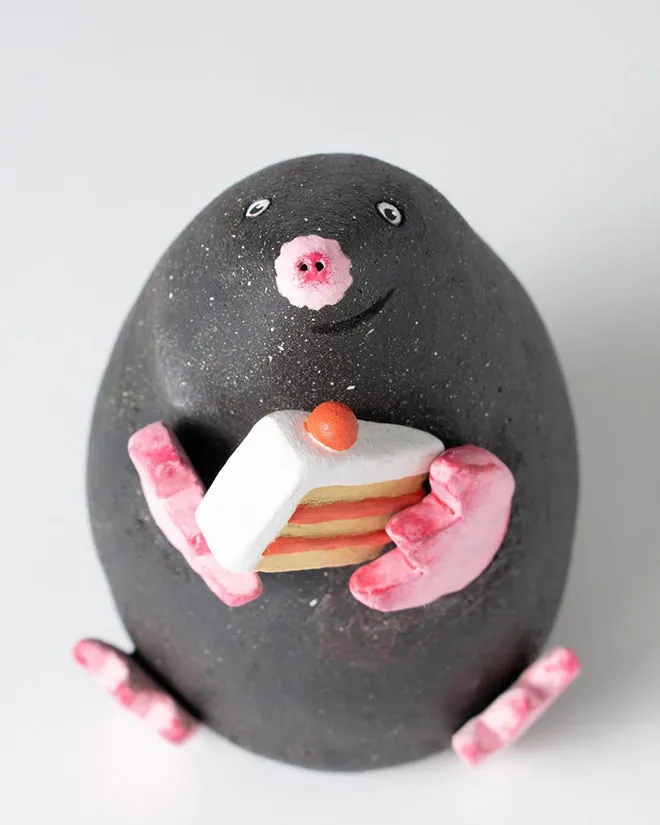 Helen Burgess, une artiste qui donne vie à des créatures rigolotes en céramique helen burgess une artiste qui donne vie a des creatures rigolotes en ceramique 12 helen-burgess-une-artiste-qui-donne-vie-a-des-creatures-rigolotes-en-ceramique-12