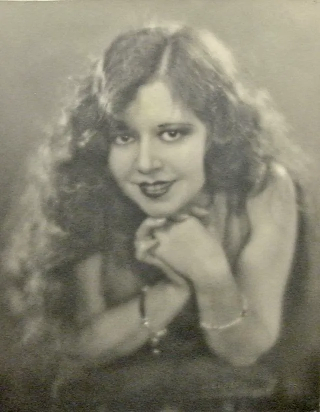 35 portraits d'Ann Pennington dans les années 1910 et 1920 35 portraits dann pennington dans les annees 1910 et 1920 30 35-portraits-dann-pennington-dans-les-annees-1910-et-1920-29