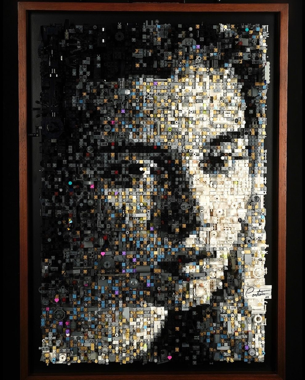 Gerardo Pontiérr : l’artiste mexicain aux portraits en LEGO gerardo pontierr lartiste mexicain aux portraits en lego 1 1 gerardo-pontierr-lartiste-mexicain-aux-portraits-en-lego-1