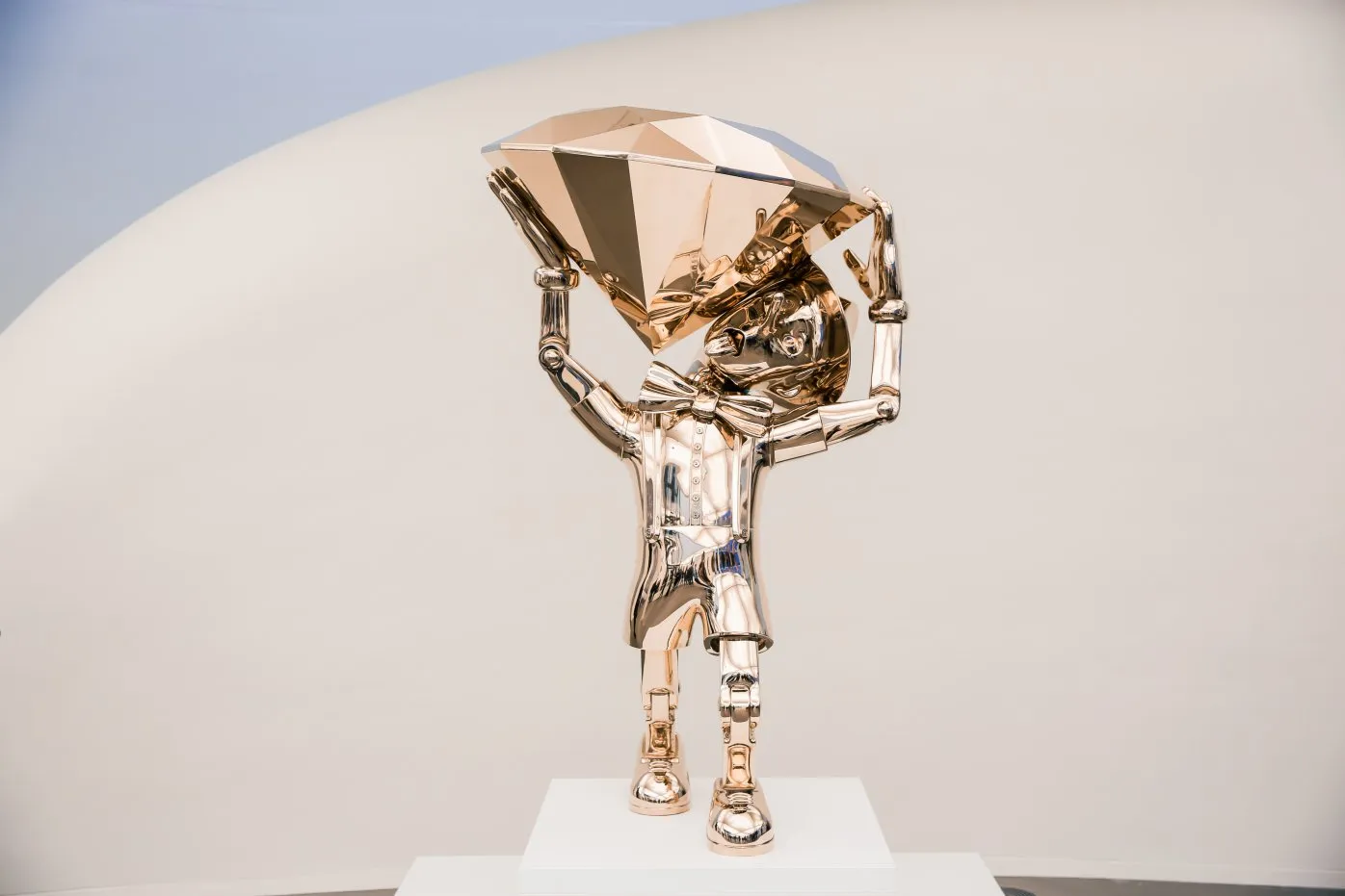 Les sculptures futuristes de Joseph Klibansky entre astronomie, mythes et introspection les sculptures futuristes de joseph klibansky entre astronomie mythes et introspection 3 les-sculptures-futuristes-de-joseph-klibansky-entre-astronomie-mythes-et-introspection-3