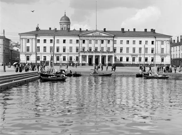 Retour à Helsinki en 1908 : une ville figée dans le temps par un photographe talentueux retour a helsinki en 1908 une ville figee dans le temps par un photographe talentueux 13 retour-a-helsinki-en-1908-une-ville-figee-dans-le-temps-par-un-photographe-talentueux-13