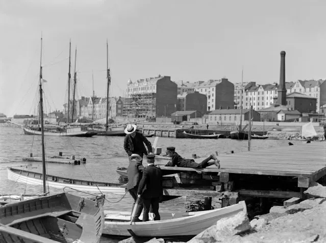 Retour à Helsinki en 1908 : une ville figée dans le temps par un photographe talentueux retour a helsinki en 1908 une ville figee dans le temps par un photographe talentueux 19 retour-a-helsinki-en-1908-une-ville-figee-dans-le-temps-par-un-photographe-talentueux-19