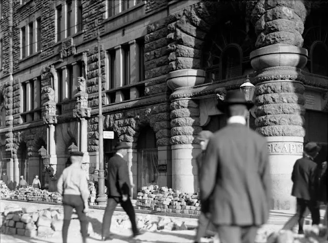 Retour à Helsinki en 1908 : une ville figée dans le temps par un photographe talentueux retour a helsinki en 1908 une ville figee dans le temps par un photographe talentueux 2 retour-a-helsinki-en-1908-une-ville-figee-dans-le-temps-par-un-photographe-talentueux-2