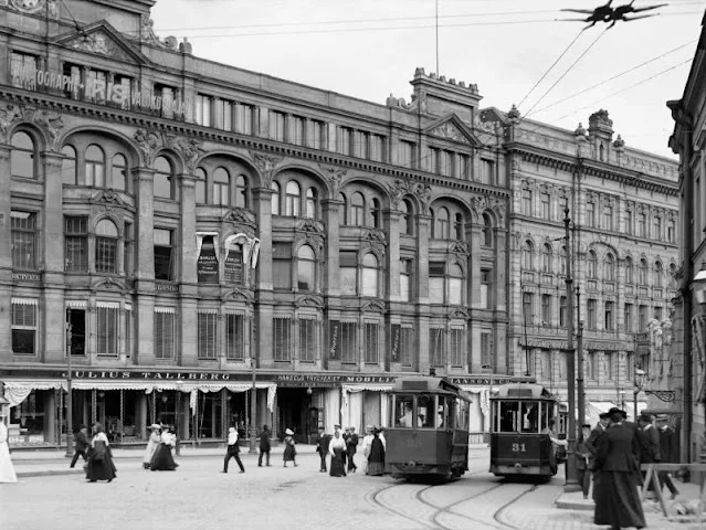 Retour à Helsinki en 1908 : une ville figée dans le temps par un photographe talentueux retour a helsinki en 1908 une ville figee dans le temps par un photographe talentueux 29 retour-a-helsinki-en-1908-une-ville-figee-dans-le-temps-par-un-photographe-talentueux-29