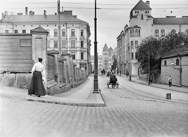 Retour à Helsinki en 1908 : une ville figée dans le temps par un photographe talentueux retour a helsinki en 1908 une ville figee dans le temps par un photographe talentueux 39 retour-a-helsinki-en-1908-une-ville-figee-dans-le-temps-par-un-photographe-talentueux-39