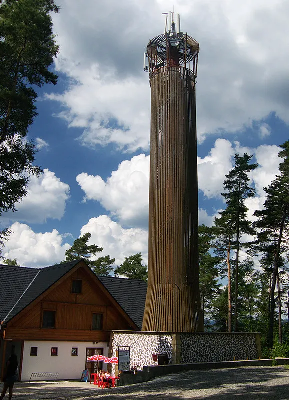Le château de Sloup : forteresse de Bohème taillée dans la roche le chateau de sloup forteresse de boheme taillee dans la roche 6 le-chateau-de-sloup-forteresse-de-boheme-taillee-dans-la-roche-6