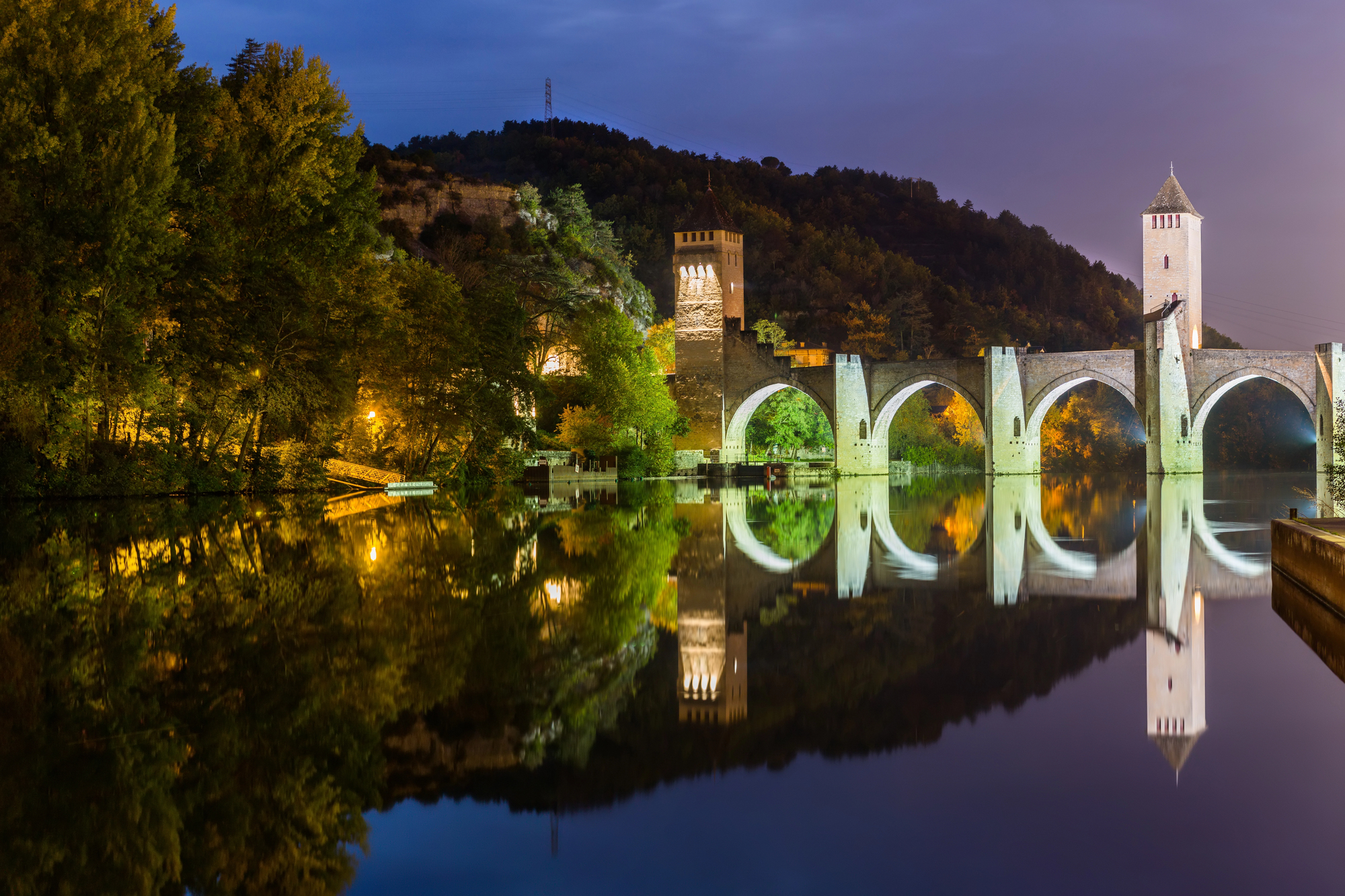 Le Pont Valentré : le gardien médiéval de Cahors le pont valentre le gardien medieval de cahors 8 le-pont-valentre-le-gardien-medieval-de-cahors-8