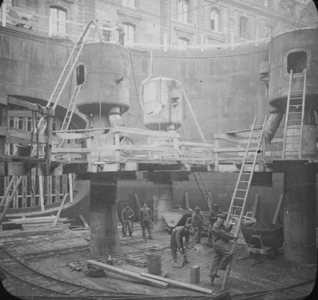 La construction du métro de Paris en 40 clichés d'époque la construction du metro de paris en 40 cliches depoque 33 la-construction-du-metro-de-paris-en-40-cliches-depoque-33