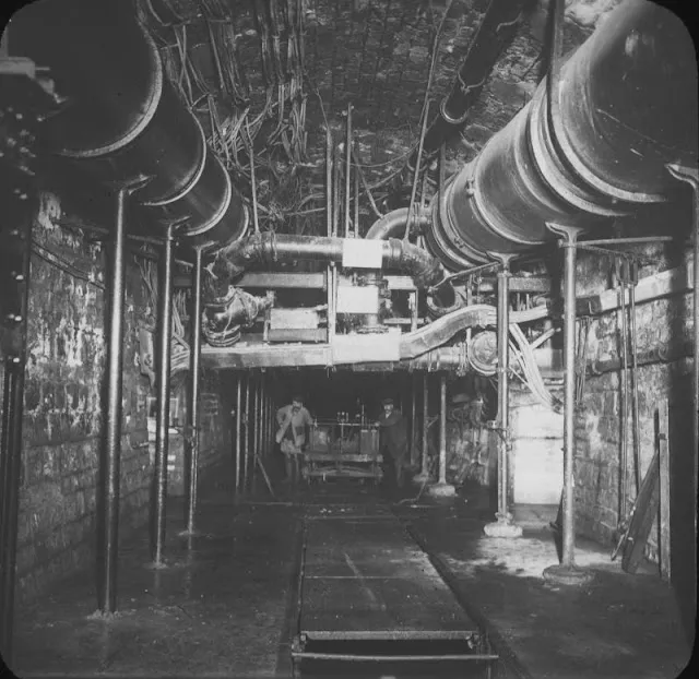 La construction du métro de Paris en 40 clichés d'époque la construction du metro de paris en 40 cliches depoque 4 la-construction-du-metro-de-paris-en-40-cliches-depoque-4