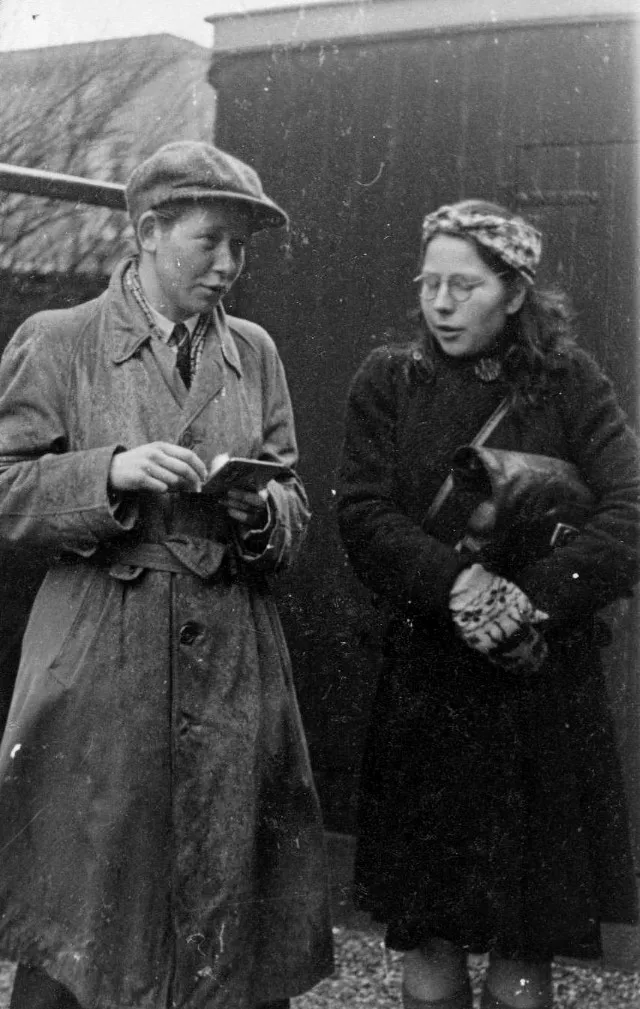 Hannie Schaft, la fille aux cheveux roux qui a défié les nazis hannie schaft la fille aux cheveux roux qui a defie les nazis 7 hannie-schaft-la-fille-aux-cheveux-roux-qui-a-defie-les-nazis-7