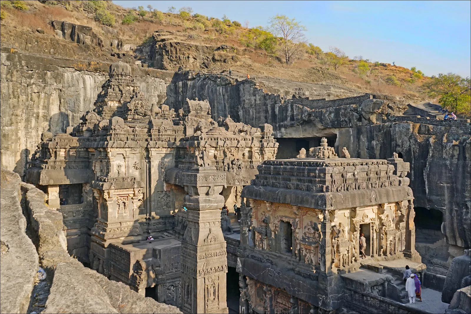 Le temple de Kailasa : chef-d’œuvre monolithique d’Ellora le temple de kailasa chef doeuvre monolithique d ellora 2 le-temple-de-kailasa-chef-doeuvre-monolithique-d-ellora-2