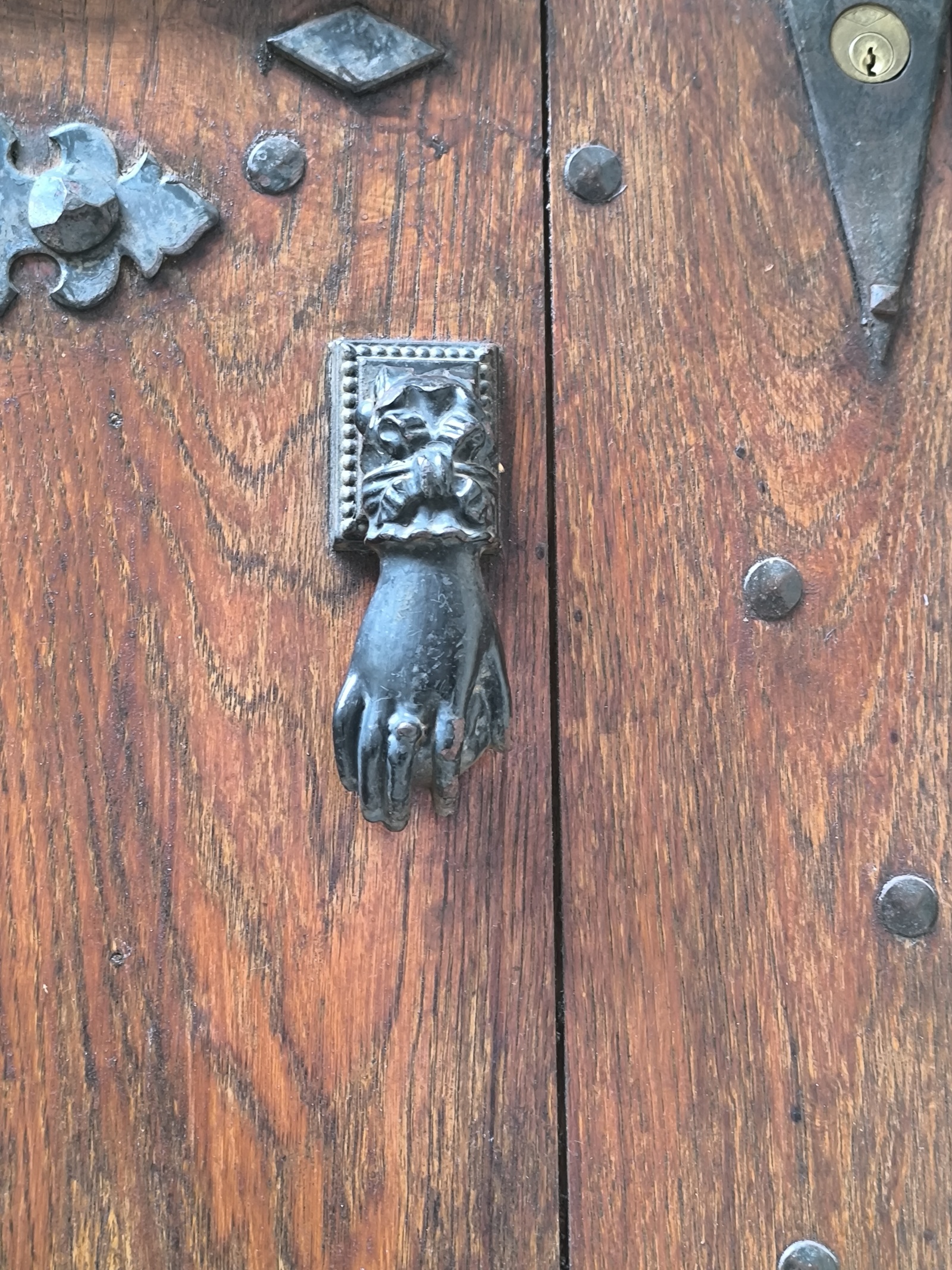 Saint-Guilhem-le-Désert : joyau médiéval et nature sauvage dans les gorges de l’Hérault saint guilhem le desert gorges herault 9 saint-guilhem-le-desert-gorges-herault-9