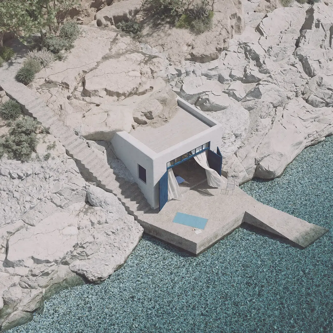 Siridi : un abri de pêcheur de Milos transformé en refuge design durable siridi un abri de pecheur de milos transforme en refuge design durable 7 siridi-un-abri-de-pecheur-de-milos-transforme-en-refuge-design-durable-7