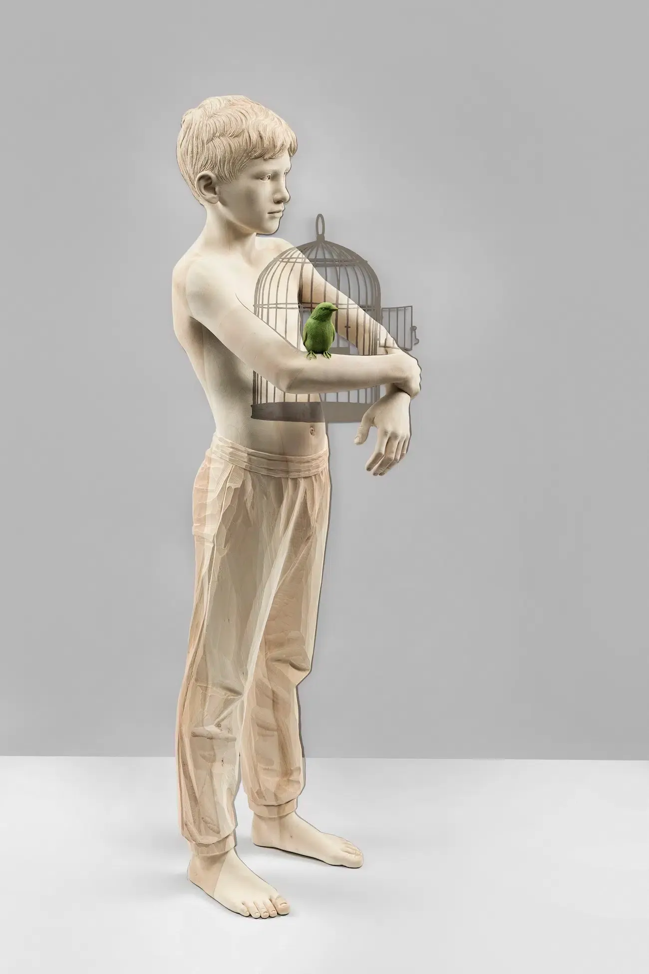 christian verginer des sculptures en bois ou lenfance se fait devorer par la nature en douceur 4 christian verginer des sculptures en bois ou lenfance se fait devorer par la nature en douceur 4