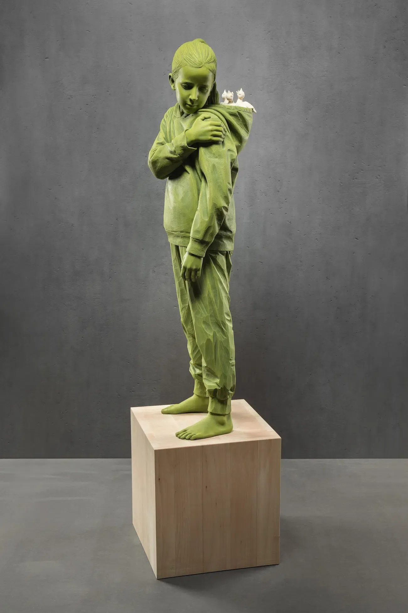 christian verginer des sculptures en bois ou lenfance se fait devorer par la nature en douceur 5 christian verginer des sculptures en bois ou lenfance se fait devorer par la nature en douceur 5