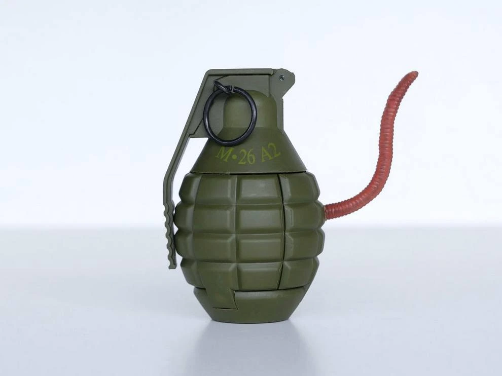 delfino fidel le sculpteur qui transforme les objets du quotidien en satire pop 9 delfino fidel le sculpteur qui transforme les objets du quotidien en satire pop 9