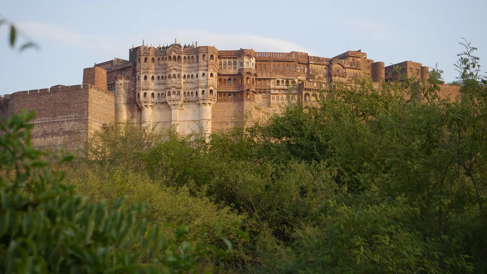 jodhpur la ville bleue dinde qui semble peinte pour defier le desert 10 jodha desert rock park jodhpur la ville bleue dinde qui semble peinte pour defier le desert 10 jodha desert rock park