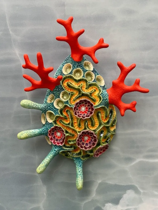 les creatures marines en ceramique de lisa stevens un recif fige dans le temps 4 les creatures marines en ceramique de lisa stevens un recif fige dans le temps 4