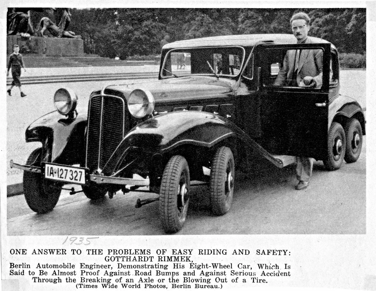 voiture a 8 roues allemande 1935 voiture a 8 roues allemande 1935