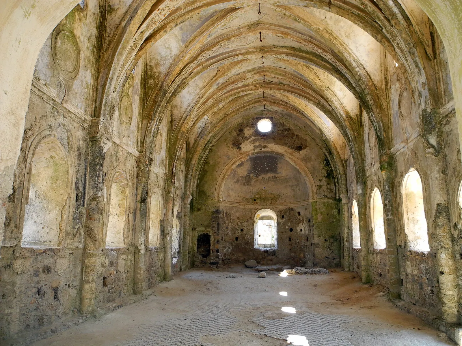 eglise de kayakoy le village fantome de turquie vide par l histoire 4 eglise de kayakoy le village fantome de turquie vide par l histoire 4