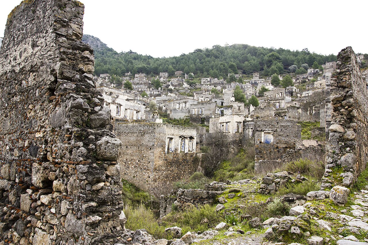 kayakoy le village fantome de turquie vide par lhistoire 1 kayakoy le village fantome de turquie vide par lhistoire 1