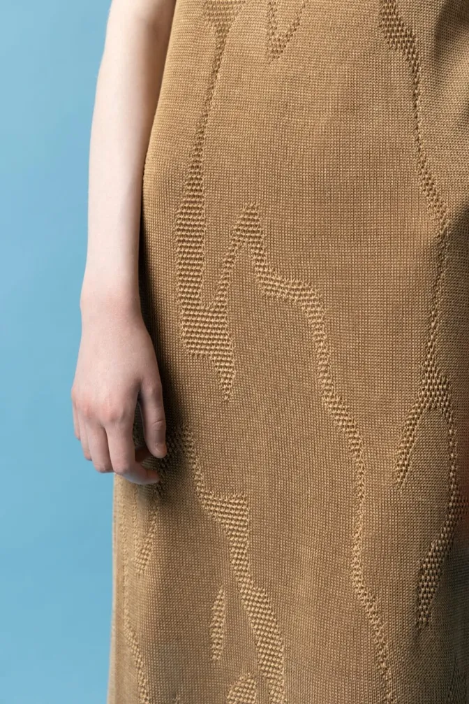 une robe en bois tricotee avec une epave vieille de 300 ans 3 une robe en bois tricotee avec une epave vieille de 300 ans 3