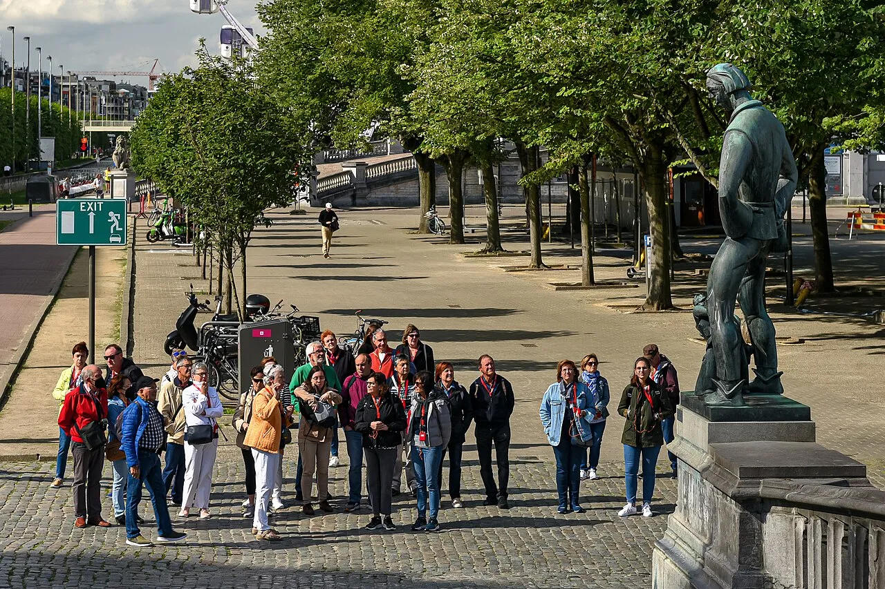 lange wapper statue geante anvers 3 lange wapper statue geante anvers 3