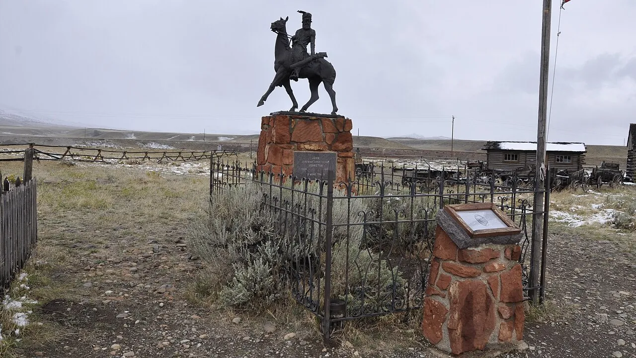 tombe de john liver eating johnson tombe de john liver eating johnson à Cody Old Trail