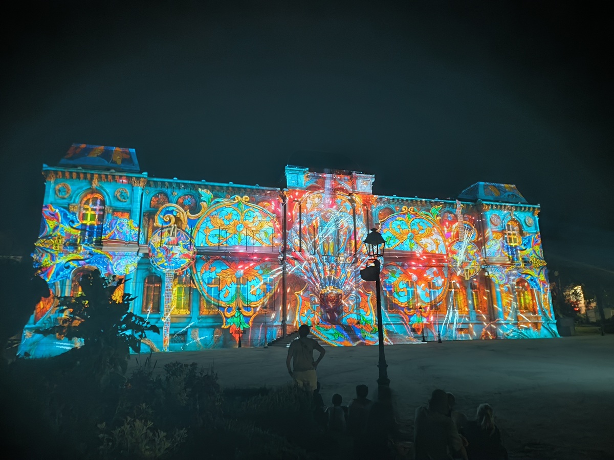 projection Puy de Lumières sur musée Crozatier projection Puy de Lumières sur musée Crozatier