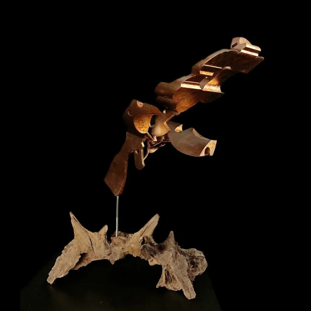 L’Arme à Fleur de peau, sculpture anamorphique de Morpho L’Arme à Fleur de peau, sculpture anamorphique de Morpho