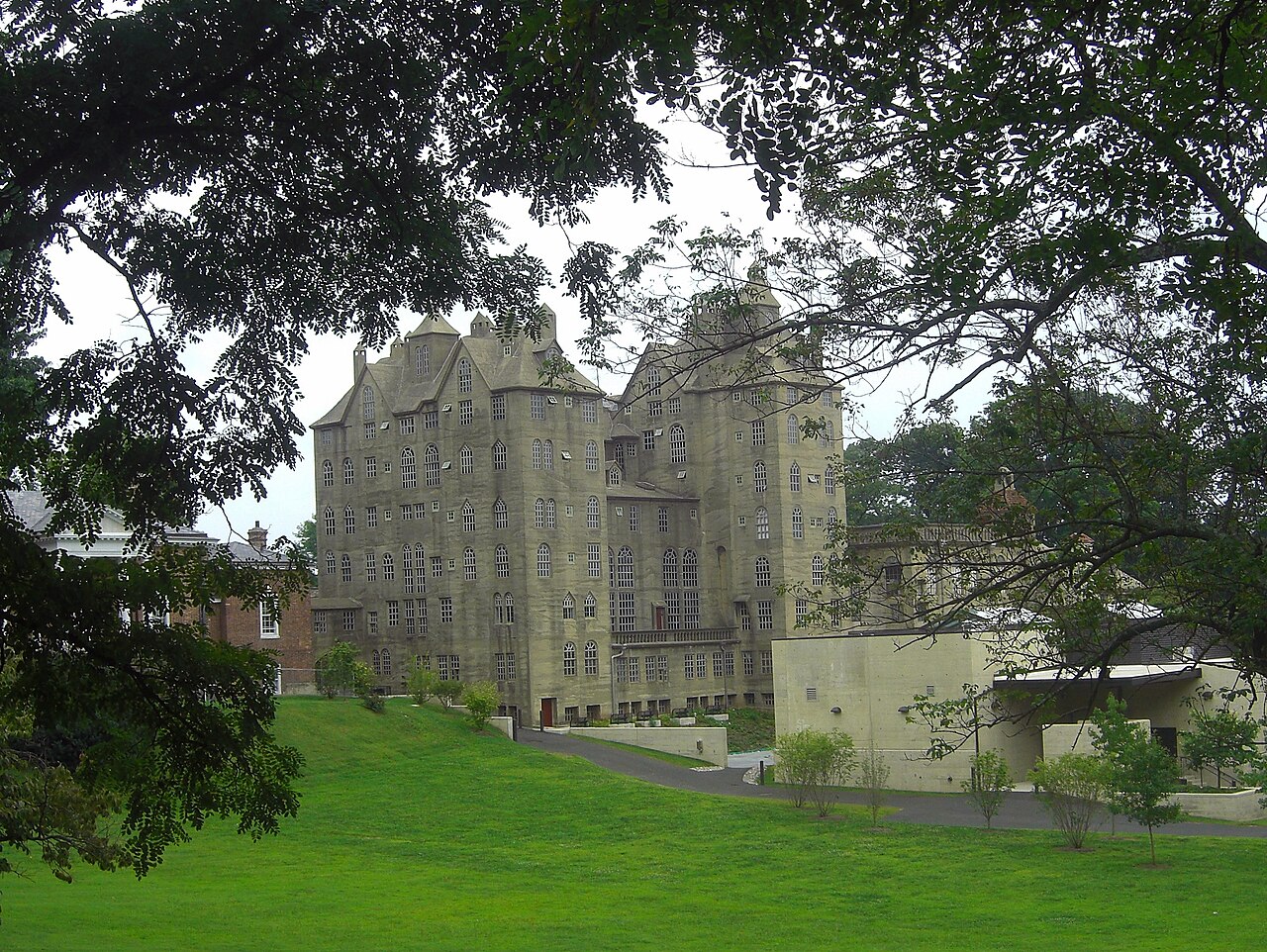 Mercer Museum à Doylestown Mercer Museum à Doylestown en Pennsylvanie