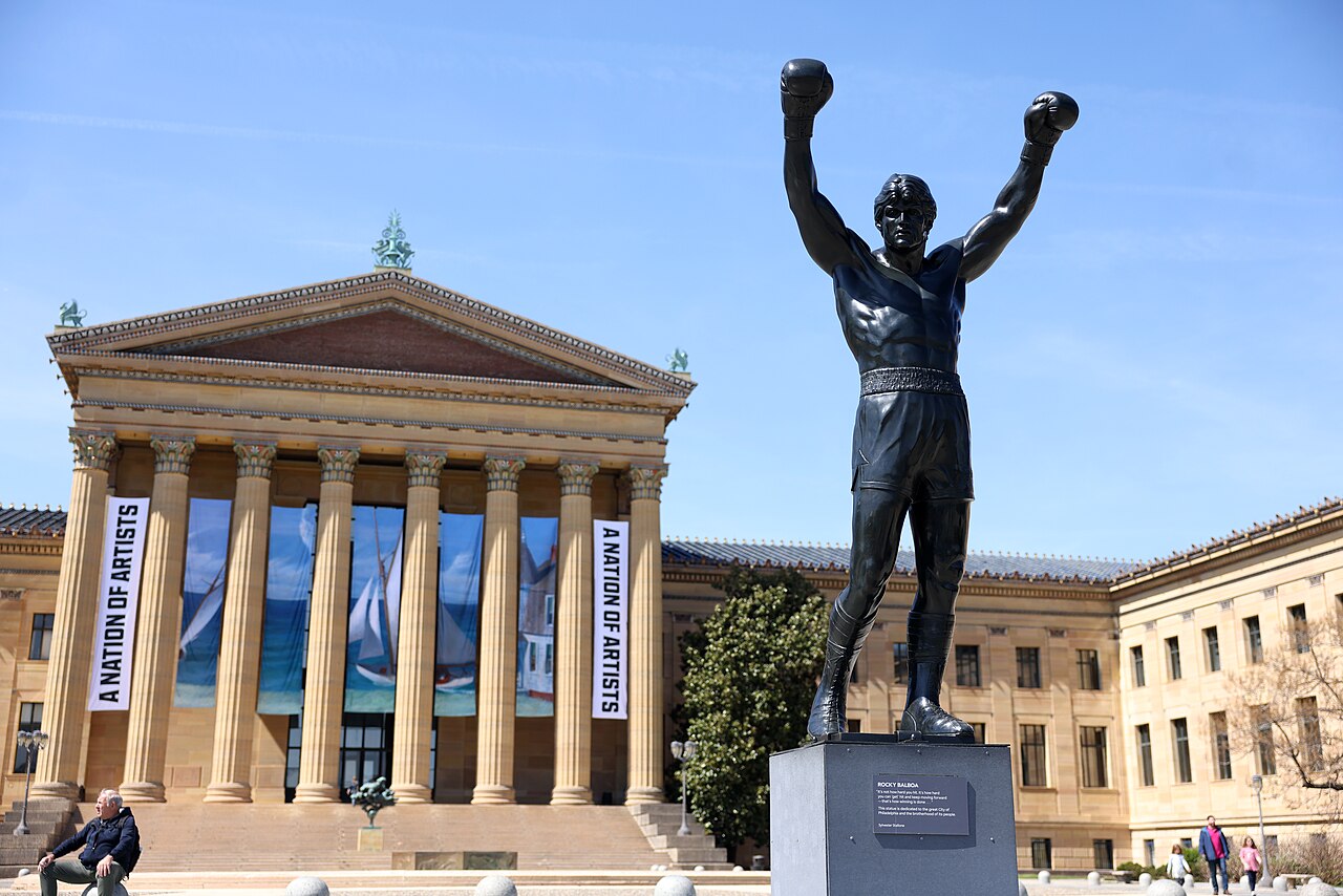 Statue de Rocky au sommet des marches du Philadelphia Museum of Art Statue de Rocky au sommet des marches du Philadelphia Museum of Art
