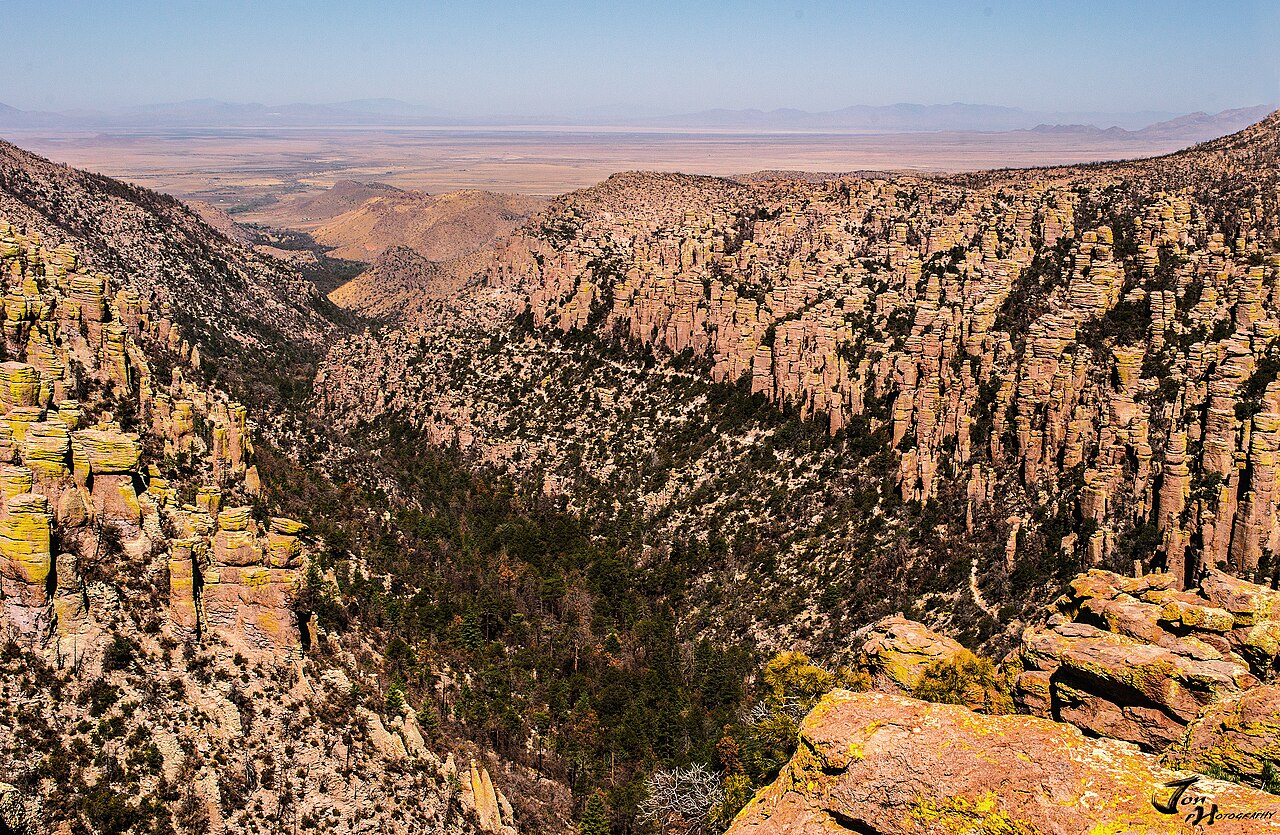 inspiration point chiricahua arizona Colonnes rocheuses et montagnes vues depuis Inspiration Point à Chiricahua